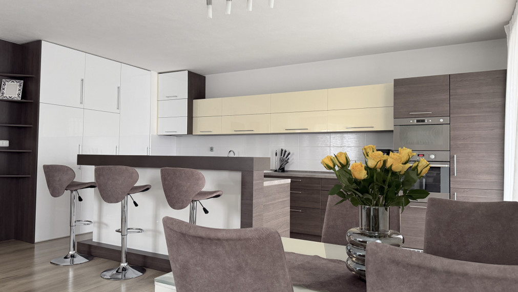 Slnečný 3-izbový byt s veľkorysou výmerou, ARBOREUM Žilina