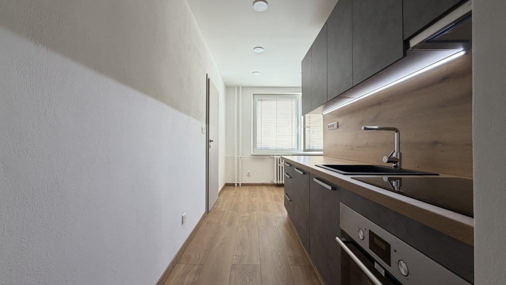Veľkorysý 3-izbový byt 82 m2| Šatník | Rekonštrukcia