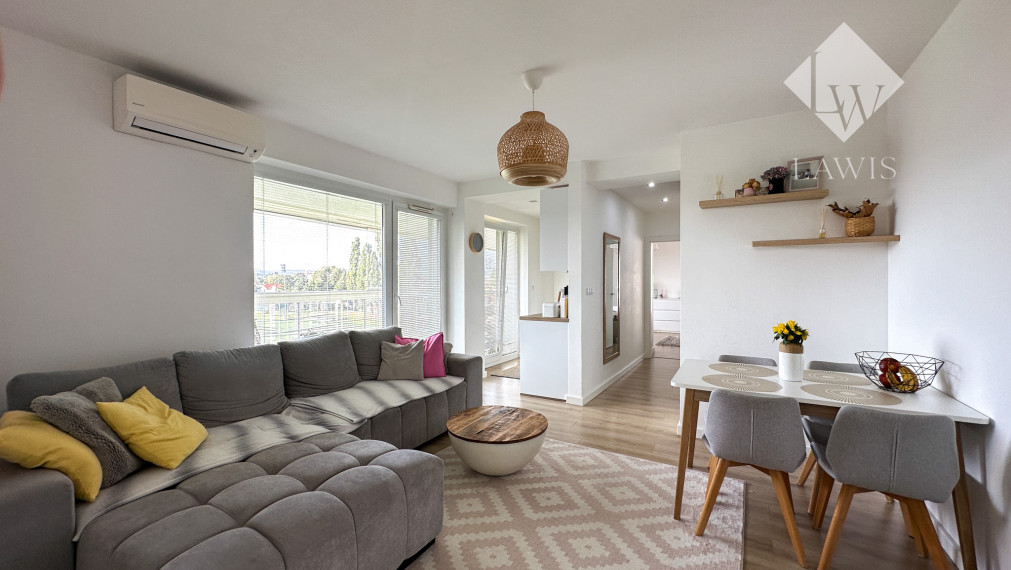 Slnečný 3i byt s terasou a garážovým státim