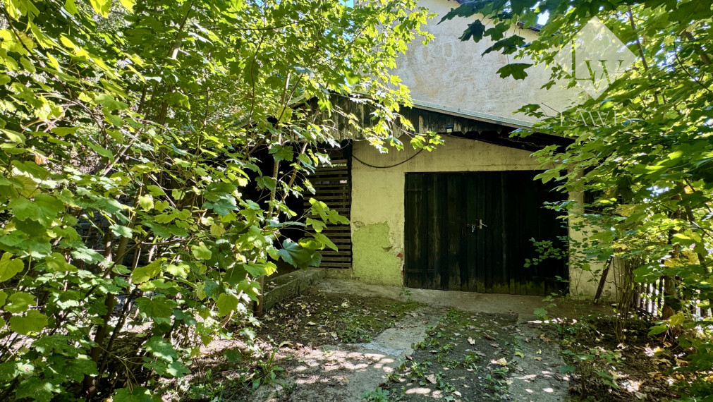 Domček v Budatíne - garáž, chatka alebo komerčný priestor