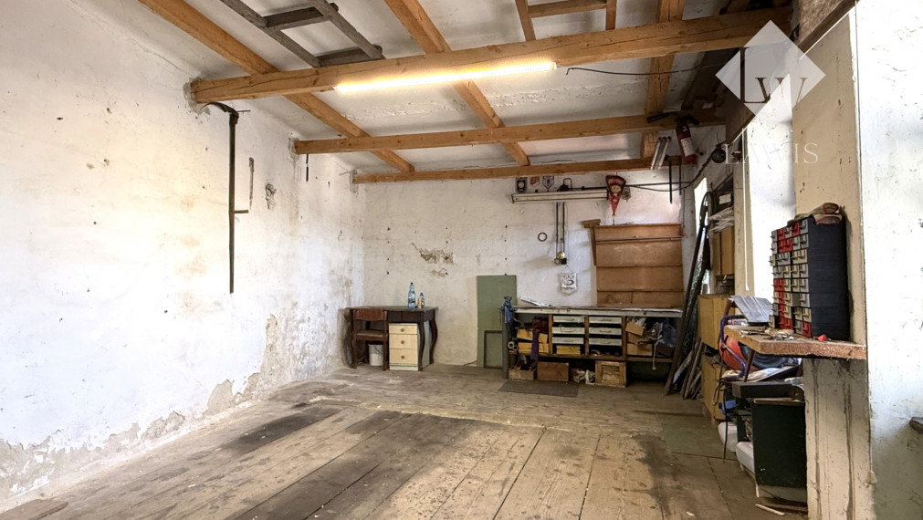 Domček v Budatíne - garáž, chatka alebo komerčný priestor