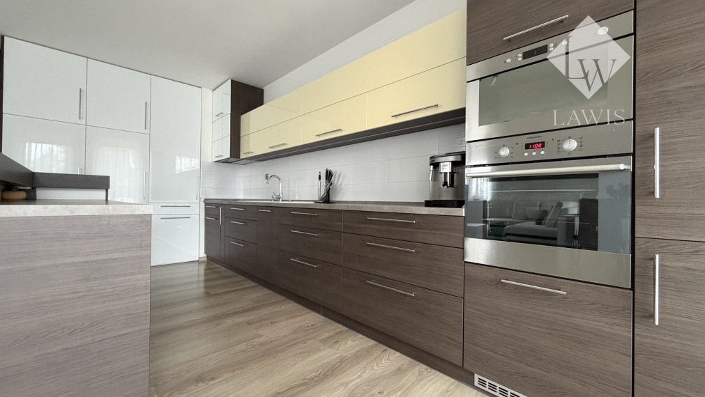 Slnečný 3-izbový byt s veľkorysou výmerou, ARBOREUM Žilina