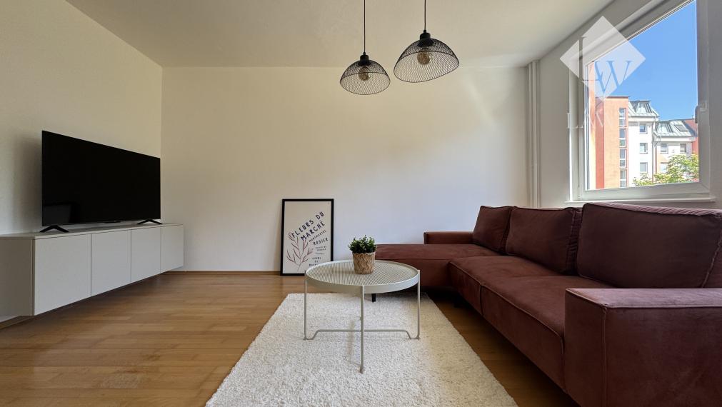 Novozrekonštruovaný, priestranný byt so šatníkom - Hájik