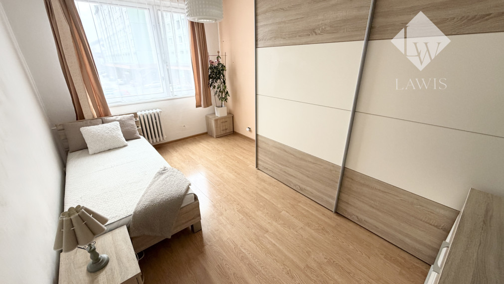 Priestranný 3i byt  - Hájik