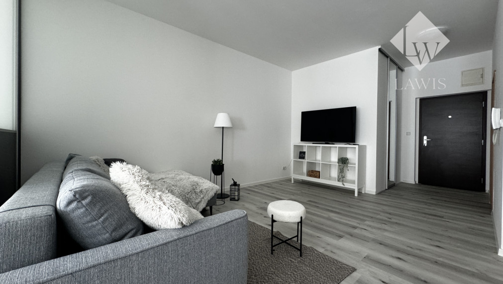 Zrekonštruovaný byt s parkovacím miestom v komplexe KOLOSEO