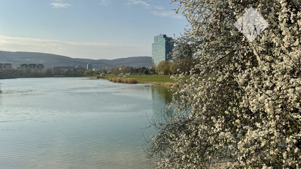 Zrekonštruovaný byt s parkovacím miestom v komplexe KOLOSEO
