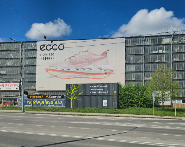 Garážový box na prenájom - Veľkogaráže, Hliny