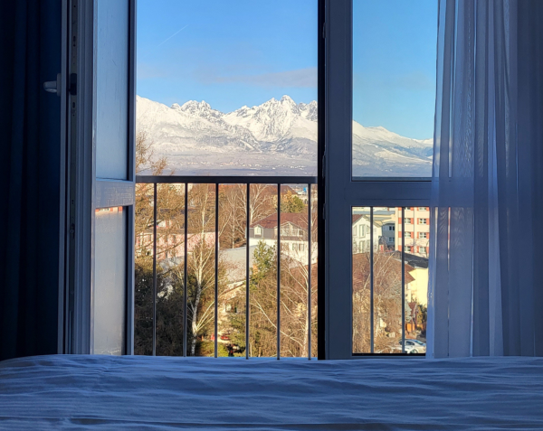 NOVOSTAVBA | PANORAMATICKÝ VÝHĽAD NA TATRY | TERASA | 3IZBY